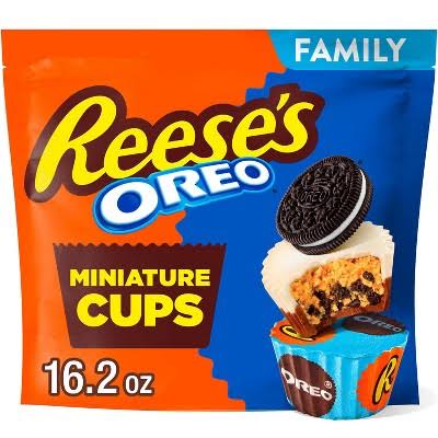 Reeses Oreo Miniature Cups